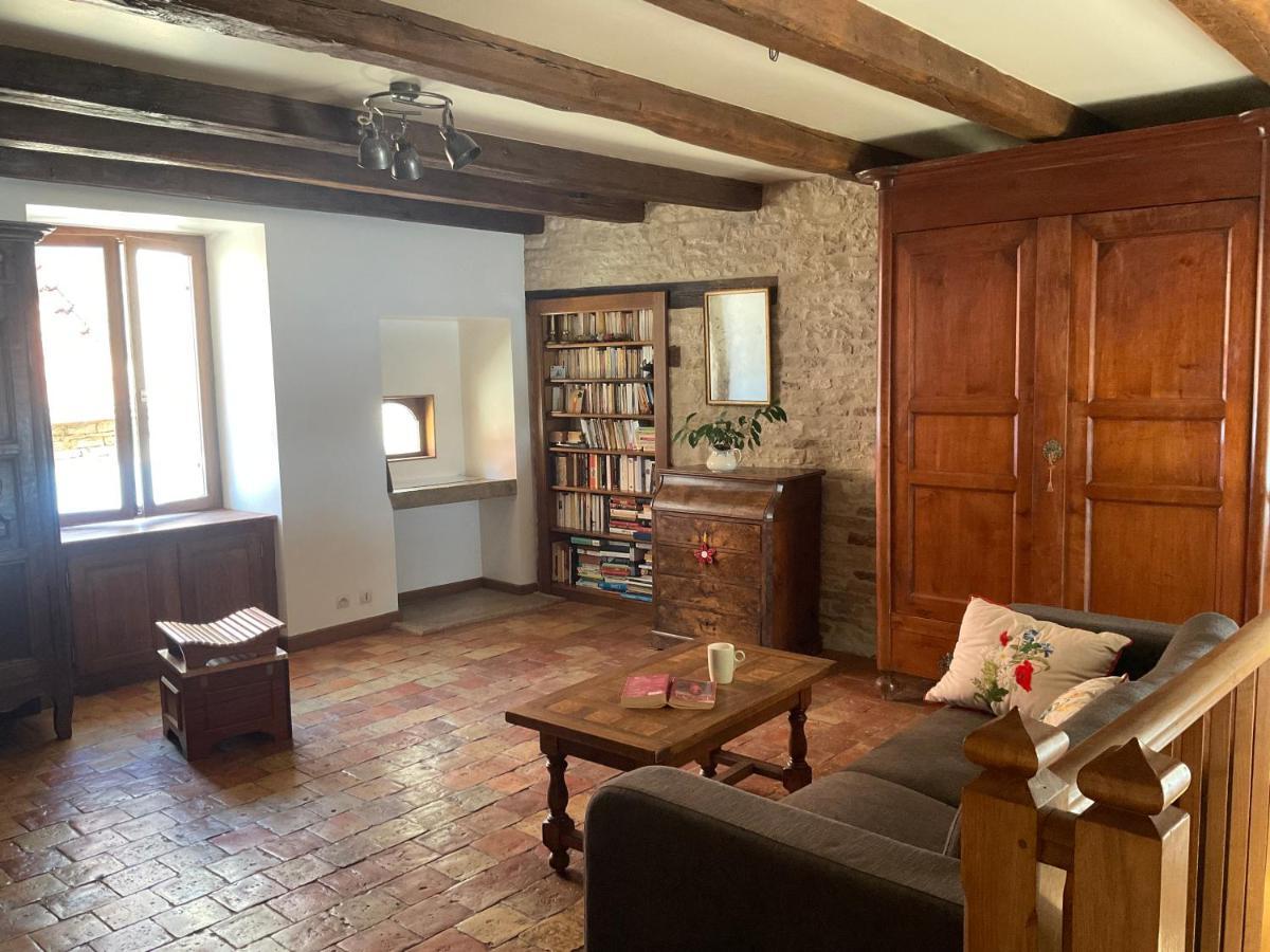 Rue De La Tour Du Pin Villa Fontaine-Française Kültér fotó