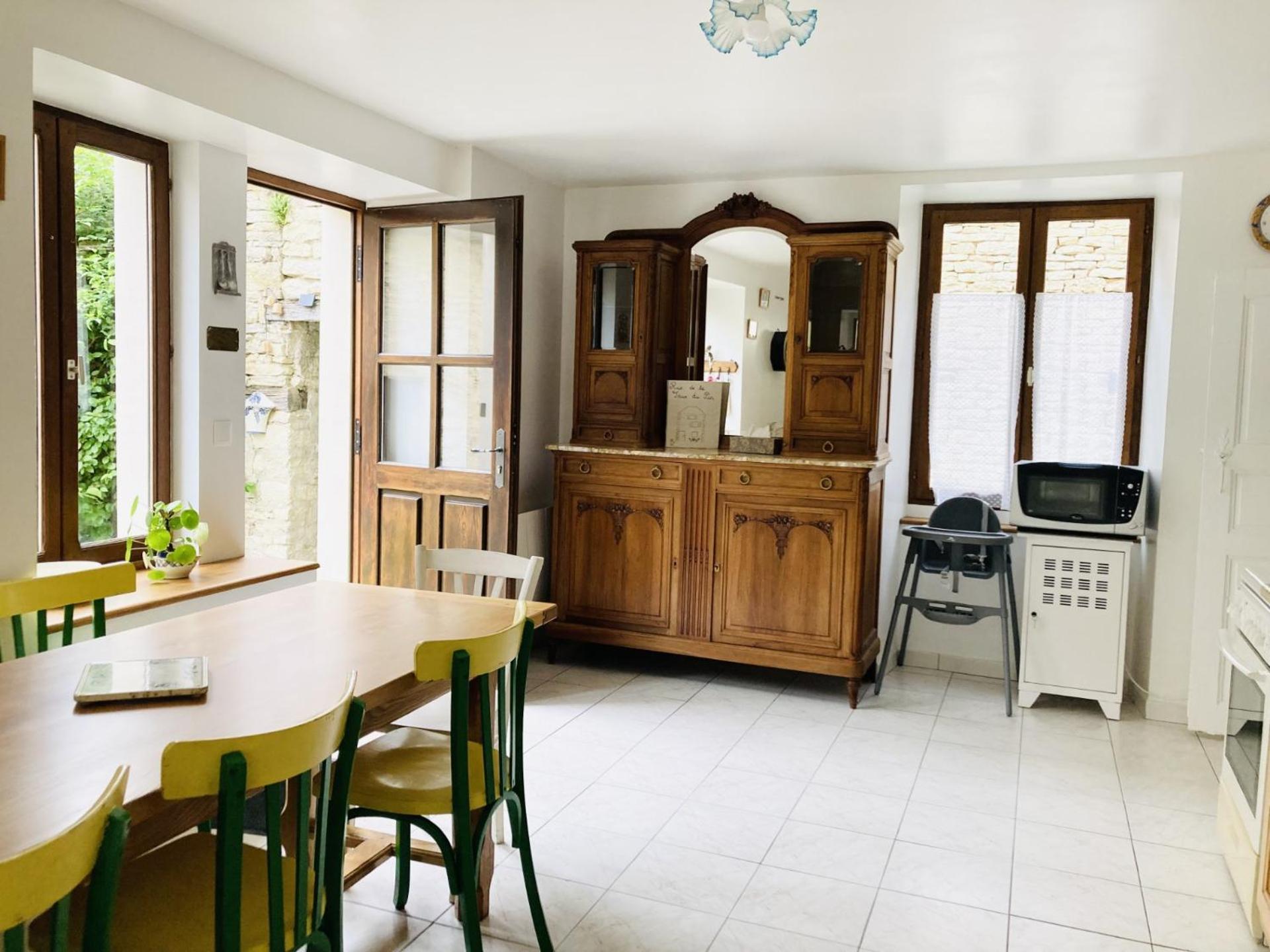 Rue De La Tour Du Pin Villa Fontaine-Française Kültér fotó